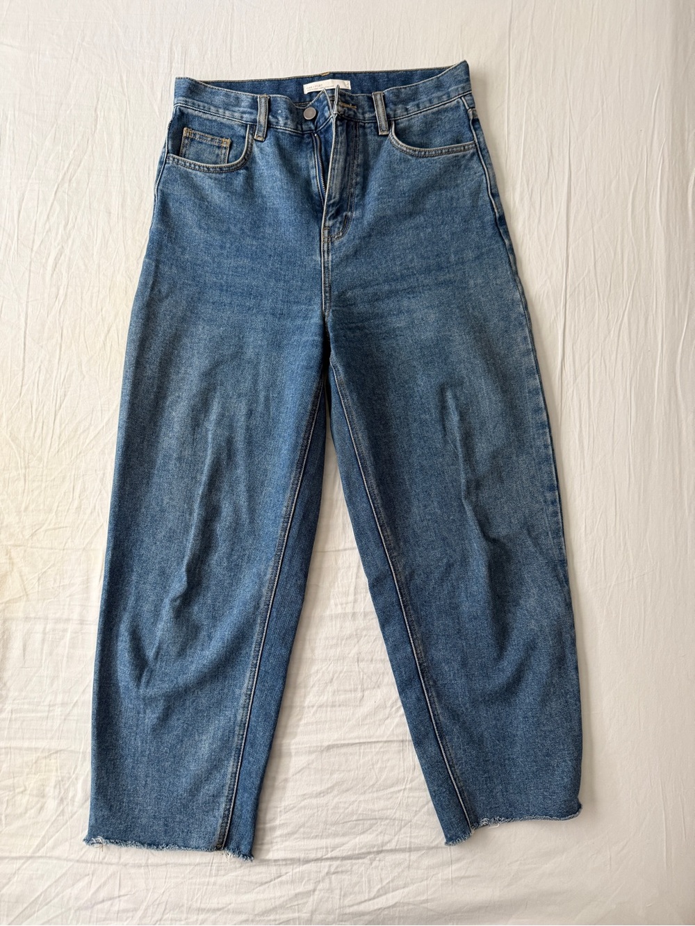 OAK + FORT Medium Blue Straight Jeans raw hem